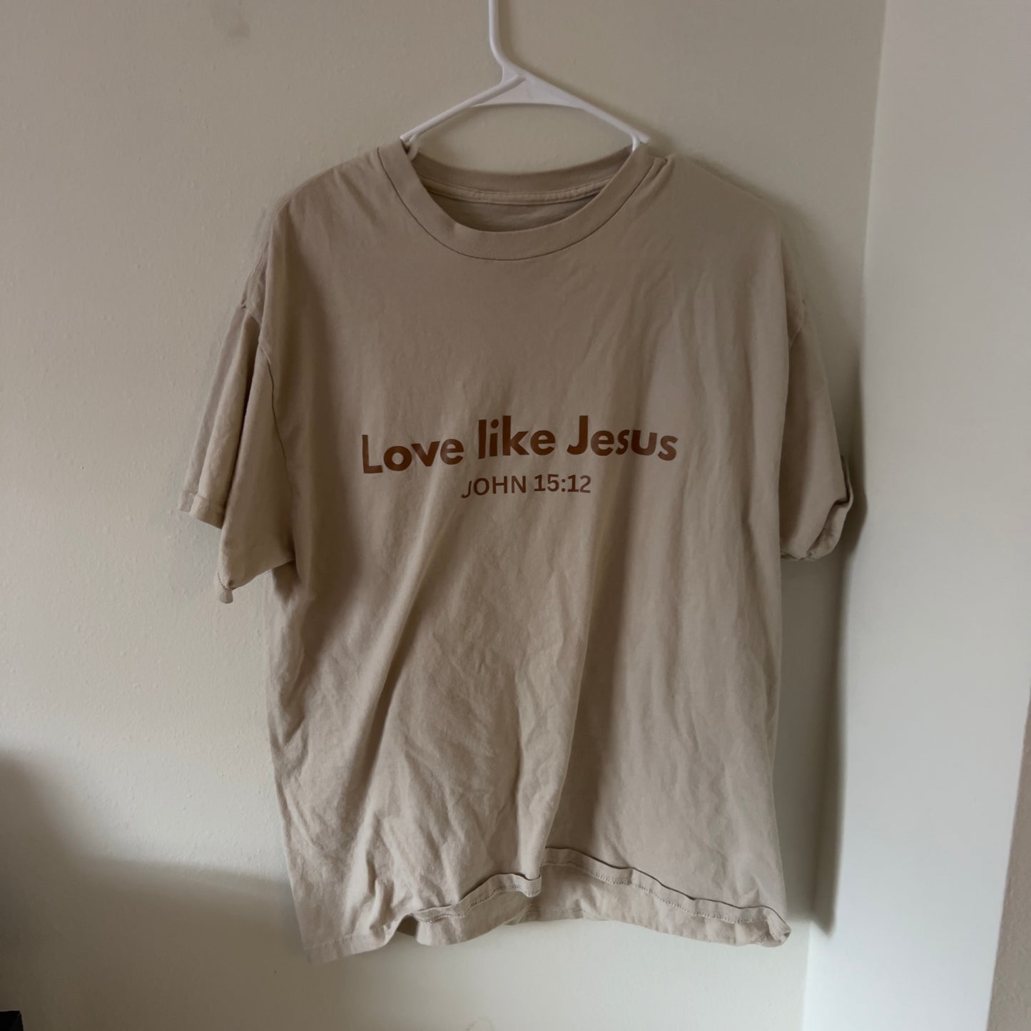 Love like Jesus T-shirt