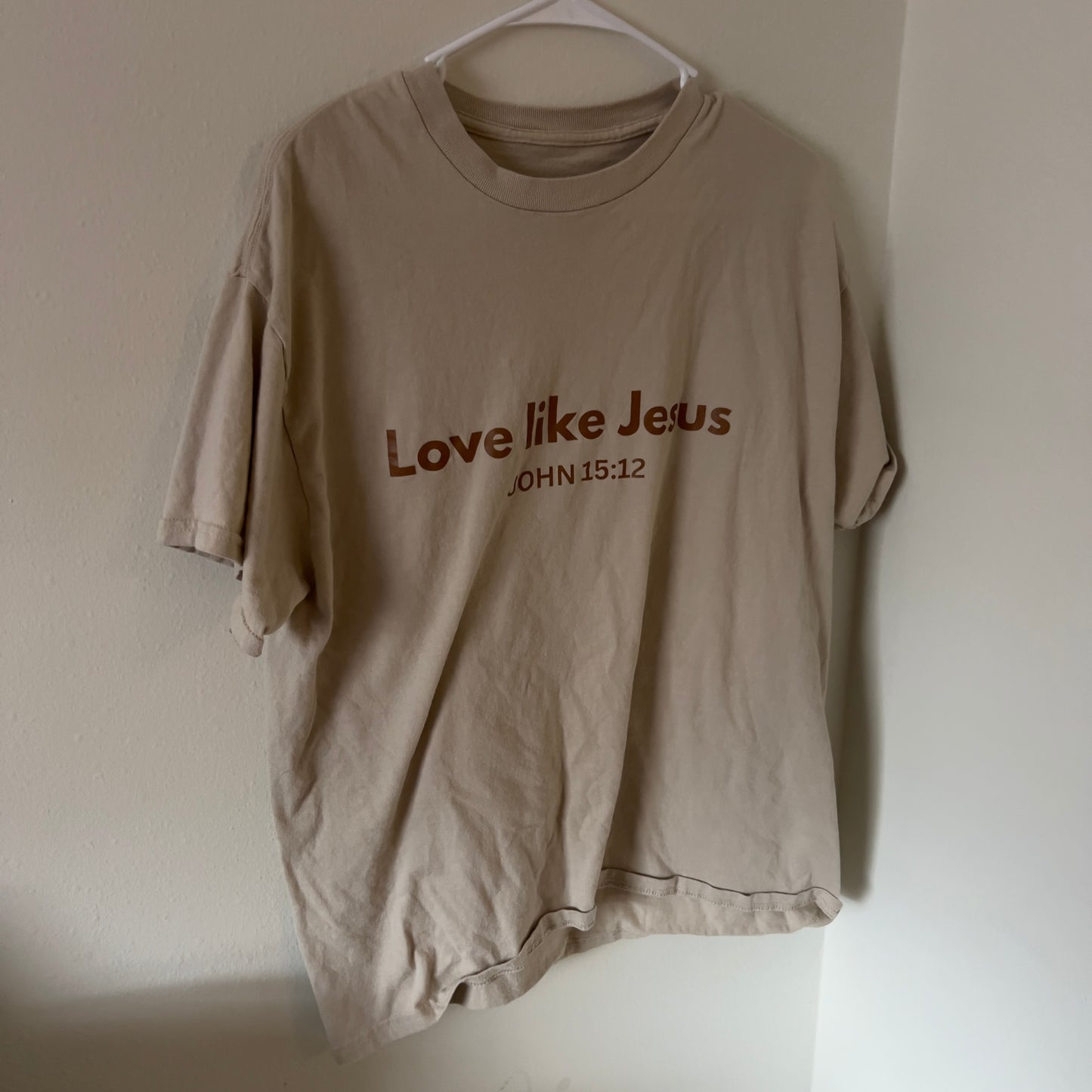 Love like Jesus T-shirt